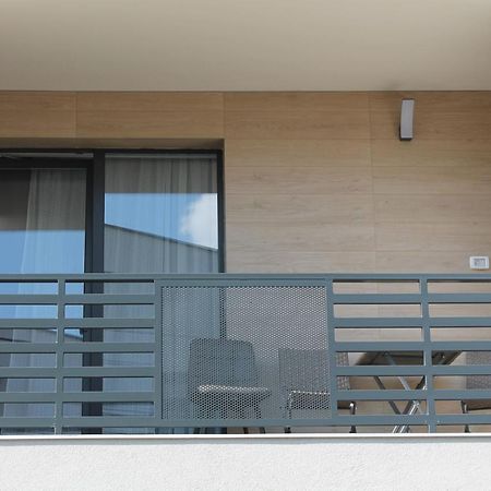 Visaj Homes Giroc Exterior foto